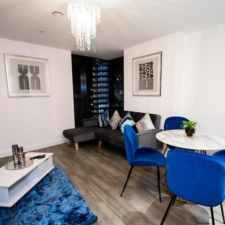 Beautiful Place - 2 Bedroom Apartment On Broad Street เบอร์มิงแฮม ภายนอก รูปภาพ